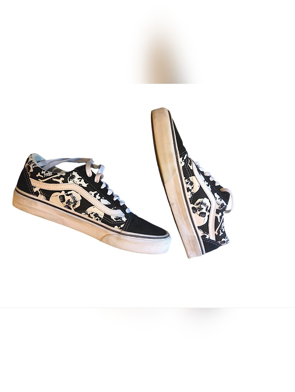 *EUC* VANS Skulls Unisex